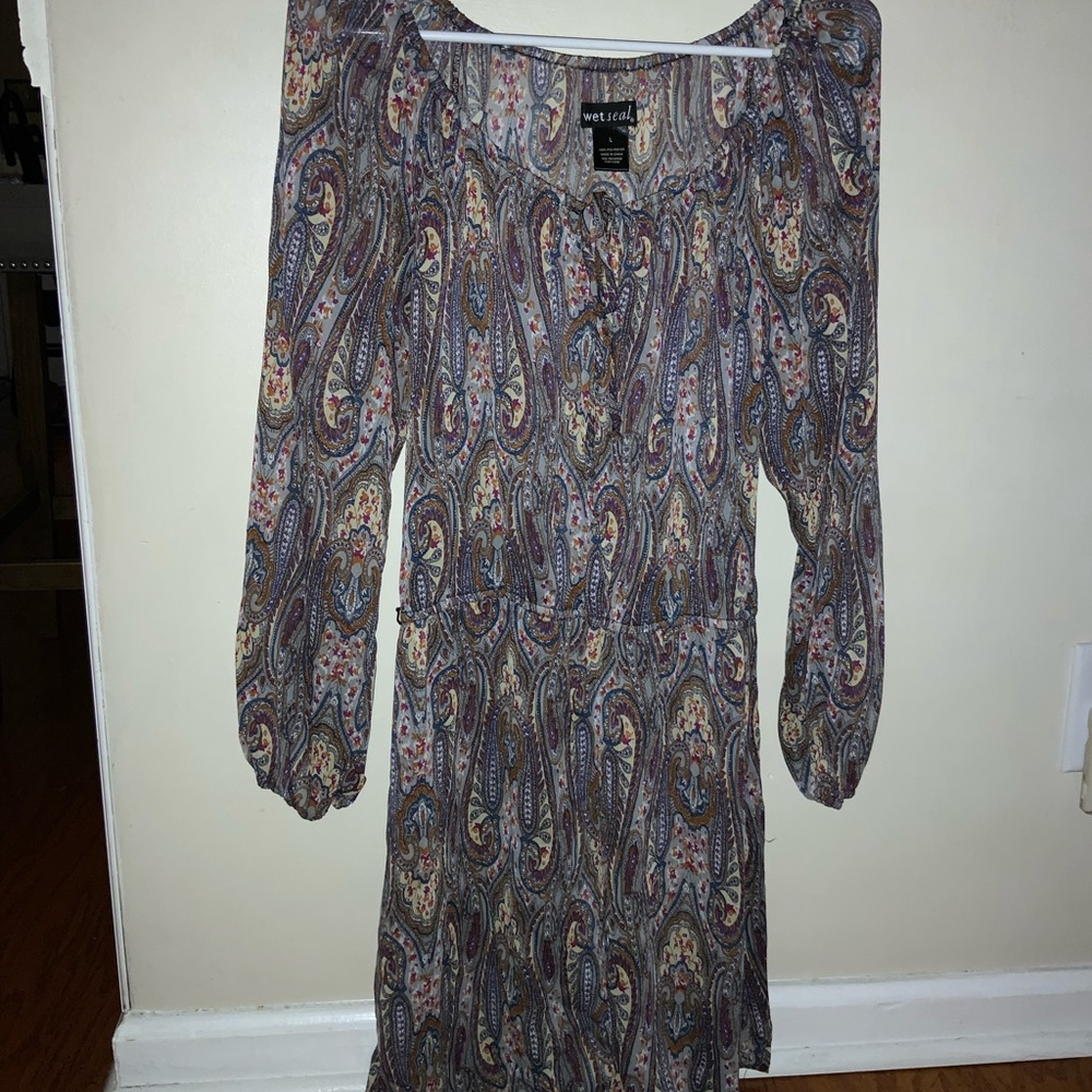 Wet Seal paisley sheer cover tunic